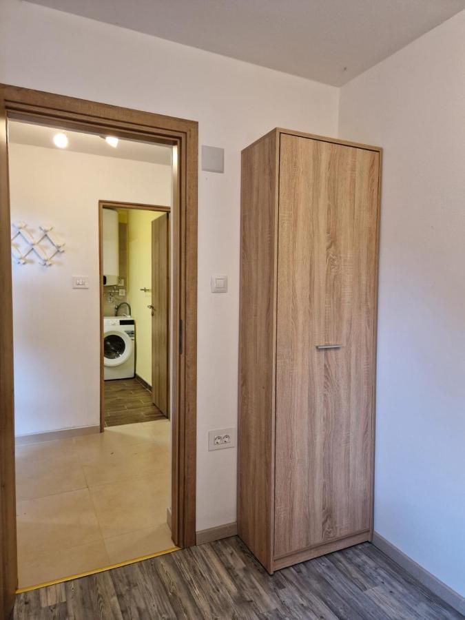 Lavanda Apartman 1 ツレス エクステリア 写真